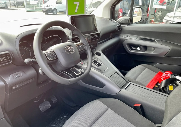 Toyota Proace City Verso cena 234900 przebieg: 1, rok produkcji 2024 z Czarnków małe 106